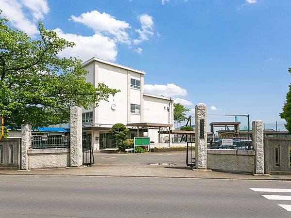 川越市立東中学校 徒歩4分。 270m