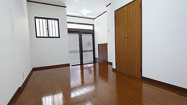 室内を拡大表示