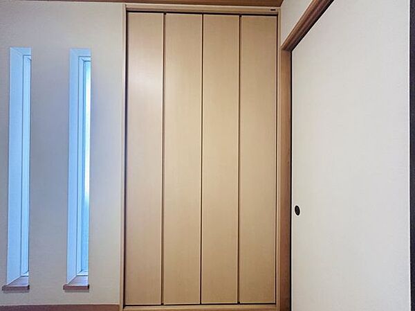 和室　収納