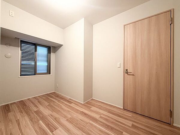 子供部屋や、書斎スペースにもピッタリなお部屋です。