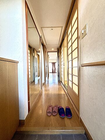 玄関 エスカイア羽村第二　最上階 8階/-