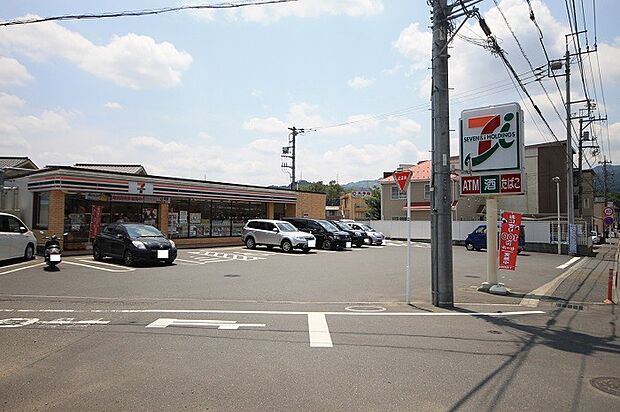 セブンイレブン武蔵五日市駅前店