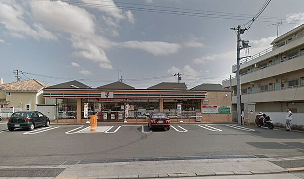 セブンイレブン横田第2ゲート店まで（720m）
