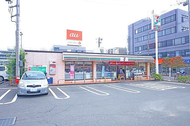 セブンイレブン福生西口店