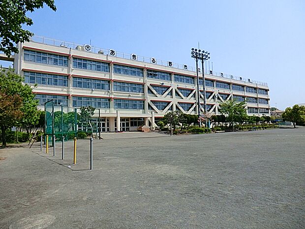 草花小学校まで（1040m）