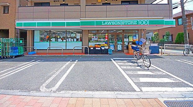 ローソンストア100福生加美平店まで（220m）