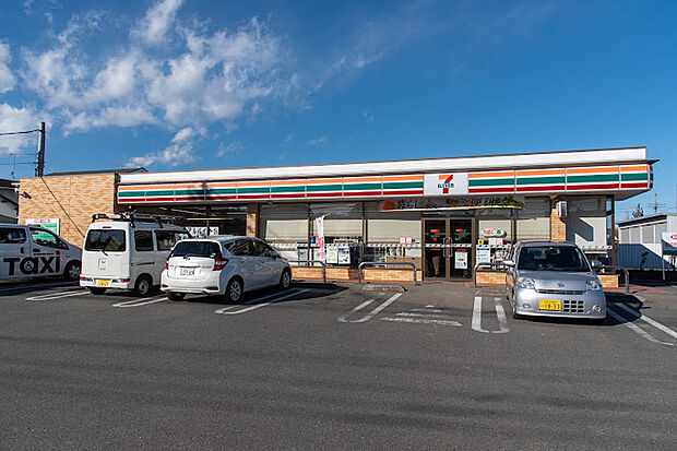 セブンイレブンあきる野増戸店まで(450m)