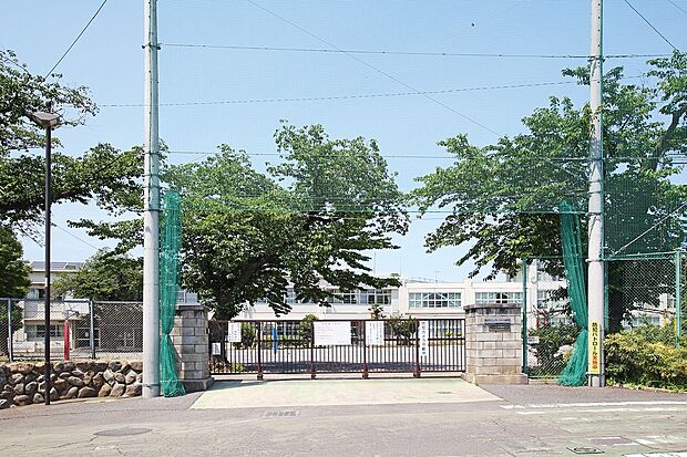 福生市立福生第四小学校まで(830m)