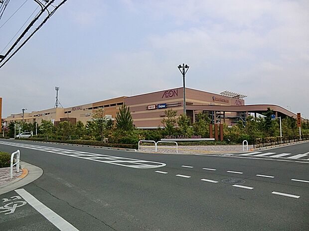 イオンモール日の出店まで(1100m)