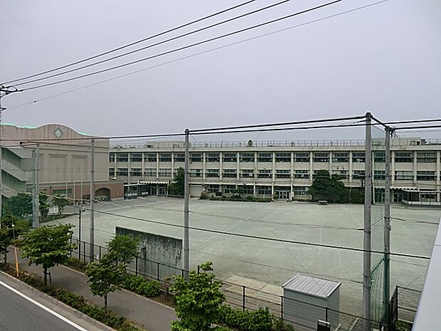 青梅市立第二小学校まで（320m）