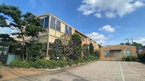 浅見胃腸科外科医院まで(98m)