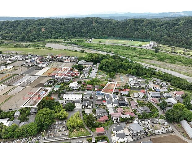 物件の陽当り・仕様設備やお部屋の大きさの比較、近隣・周辺環境や街並みなど、情報が現地にはあります。