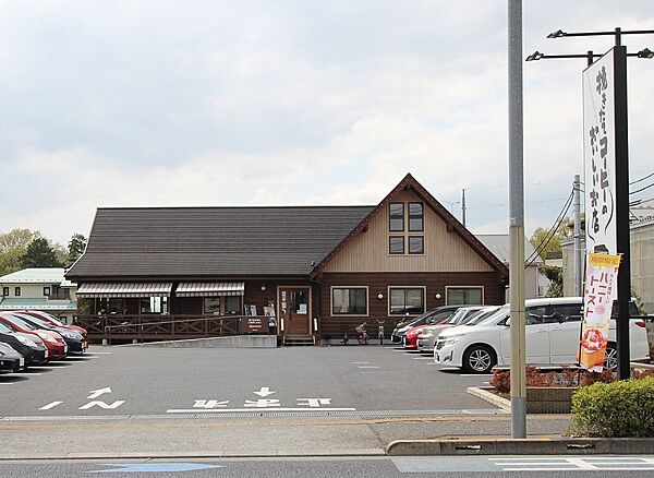 ジロー珈琲羽村店　徒歩10分・テラス席はペット同伴でご利用できます。