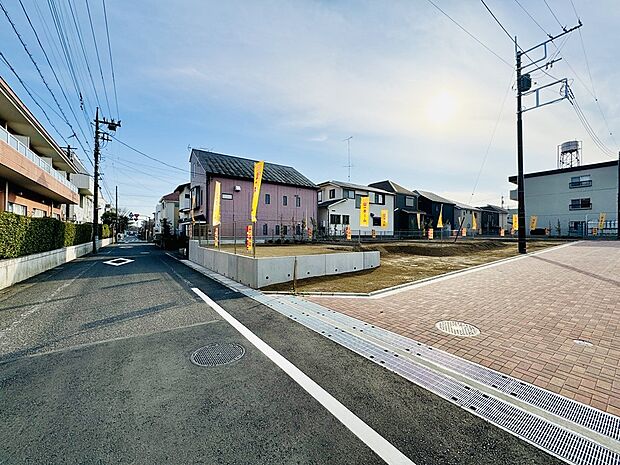 全棟の真ん中に空間があり、閉塞感が生まれません。