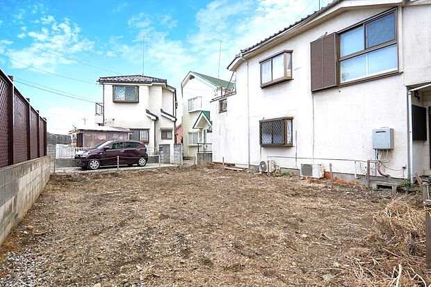 緑豊かで閑静な住宅街に、34坪超の敷地をご用意。
