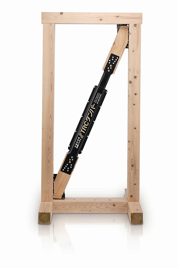 (住友理工・TRCダンパー)特殊粘弾性ゴムで地震エネルギーを吸収し地震による水平変位を減少させます。