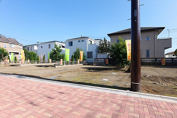 緑豊かで閑静な住宅街に、33坪超の敷地をご用意。