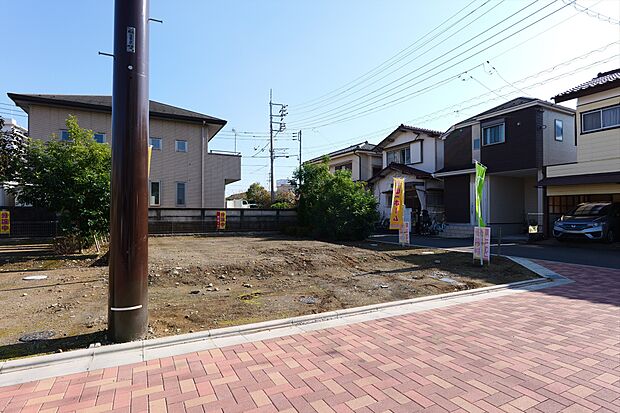 緑豊かで閑静な住宅街に、33坪超の敷地をご用意。