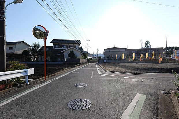 建築士とくりかえし打ち合わせを重ねることで実現する。