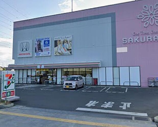 セブンイレブン羽村栄町3丁目店 徒歩3分・24時間営業が頼もしく、ATMや宅配便などの利用も可能。