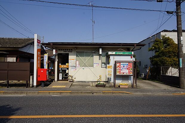 羽村加美郵便局 徒歩4分 羽村街道沿いでアクセスしやすく、地域に密着した温かな対応が魅力。駐車場完備