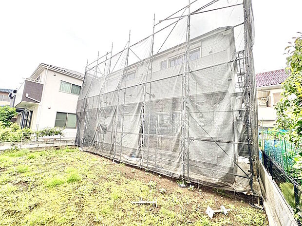 建売住宅は、どのような工事がされているのか、過程が気になりますね。