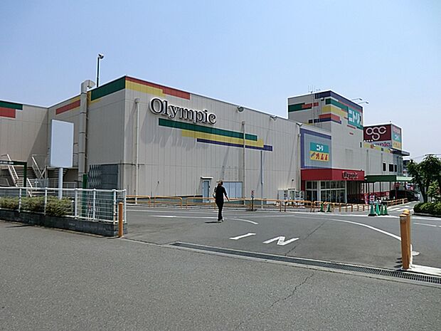 オリンピック瑞穂店まで(1100m)