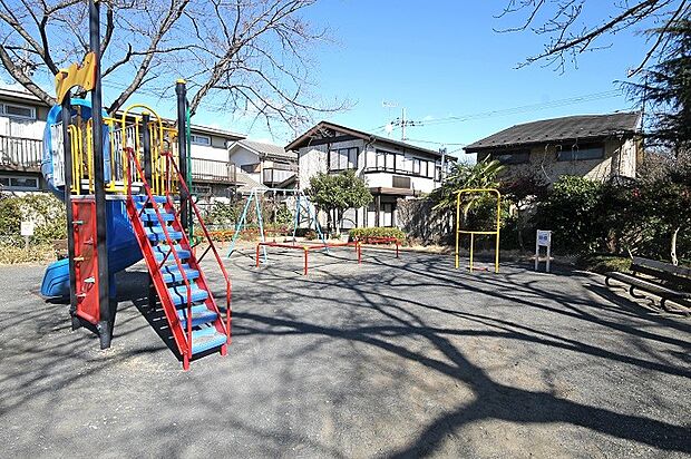 城の腰公園まで(280m)