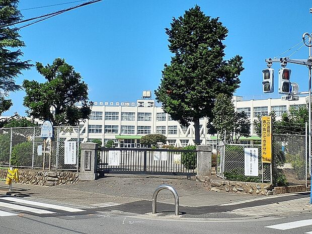 拝島第三小学校まで(640m)