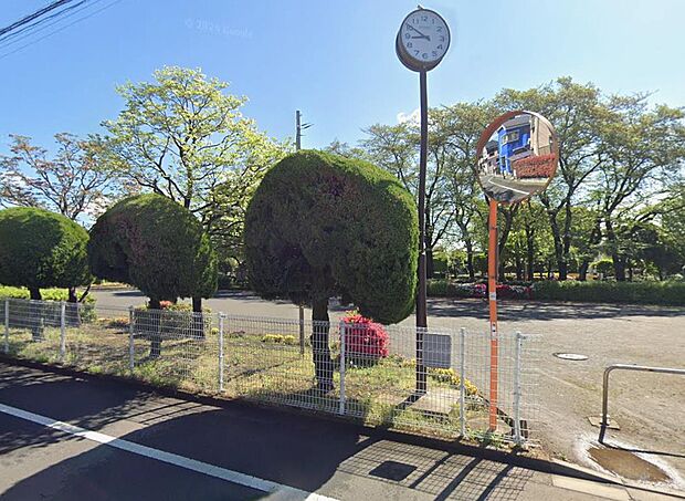 松原西公園まで(320m)