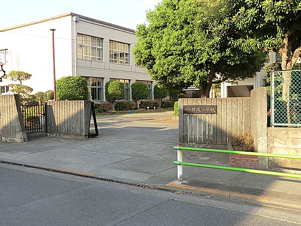 昭島市立共成小学校まで（720m）