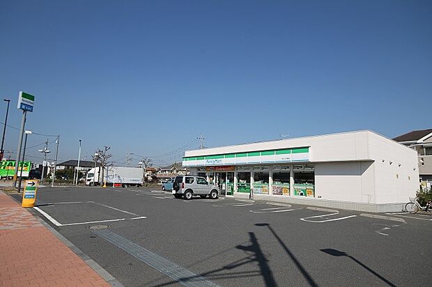 ファミリーマート福生北田園店まで(320m)