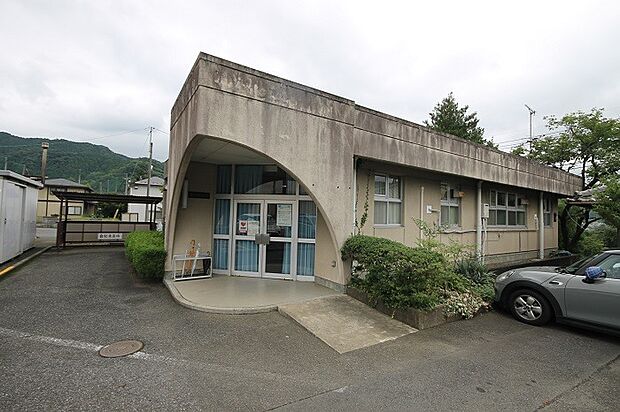 梅郷診療所まで(880m)