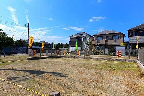 緑豊かで閑静な住宅街に、38坪超の敷地をご用意。