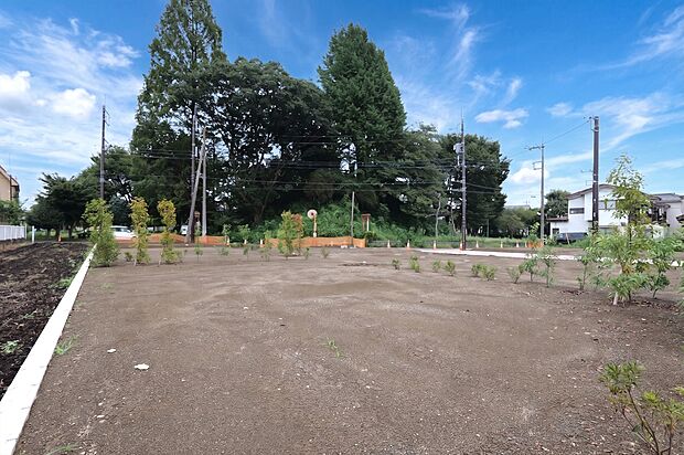 【現地土地】D号区・便利で穏やかな暮らしを満喫できる好立地に、全10区画の美しい街並み。