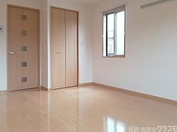 グランパルク 203 2階1Kのリビング/ダイニング