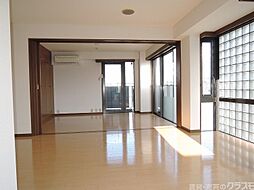 ヴェルビュ二条城東 307 3階2LDKのリビング/ダイニング