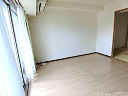 リソシエ今出川聚楽邸 302 3階3LDKのリビング/ダイニング