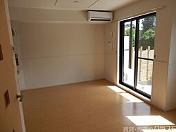 花のワルツ嵯峨 105 1階1LDKのリビング/ダイニング