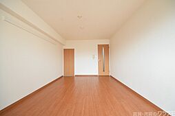 ビレイユ真英西六角 202 2階1Kのリビング/ダイニング