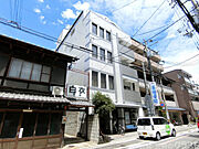烏丸御池駅より徒歩8分 5階 築37年2ヶ月の賃貸物件