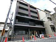 五条駅より徒歩5分 築4年7ヶ月 5階建の賃貸物件