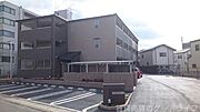 桂川駅より徒歩11分 1階 築8年8ヶ月の賃貸物件