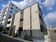 二条駅より徒歩7分 3階 築1年7ヶ月の賃貸物件