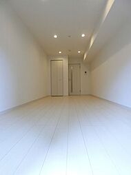 リブリ・キーファー 102 1階1Kのリビング/ダイニング