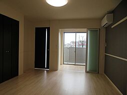 ビオルネ　奏（VIE.ORNER〜KANADE〜） 105 1階1Kのリビング/ダイニング