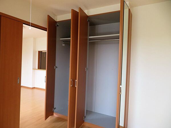 apartment 栃木県下野市下古山
下古山の賃貸情報を見る
物件地図