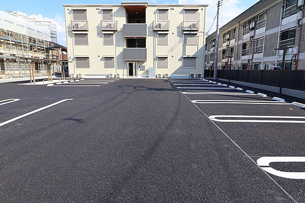 apartment 栃木県小山市東城南１丁目
東城南の賃貸情報を見る
物件地図