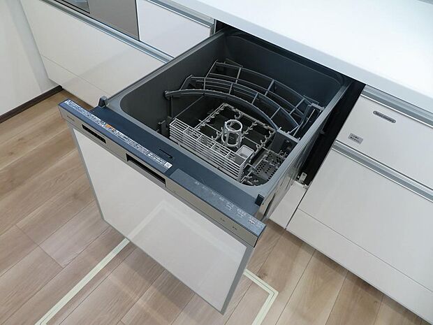 キッチンには食洗機を搭載で便利です。