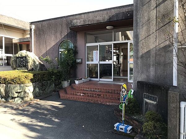 幼稚園・保育園 阿南市立横見幼稚園 353m